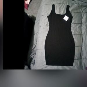 'LAMade'  NWT ladies little black dress